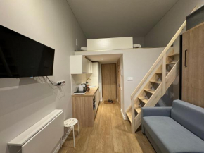 Stylish & Cozy Old Town Den - near Choral Synagogue